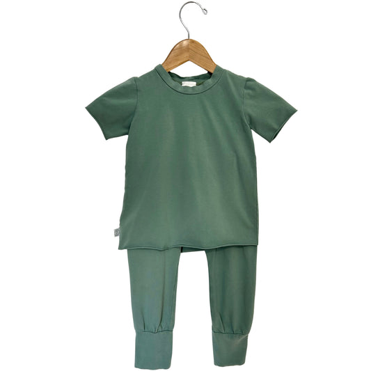 Sunlit Valley T-Shirt/Pants Set (4-5 Years)